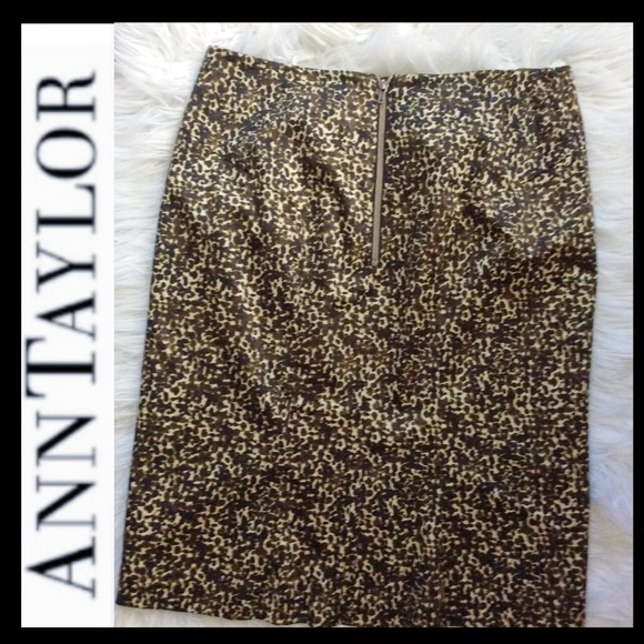 Ann Taylor Animal Print Pencil Skirt - Picture 3 of 7